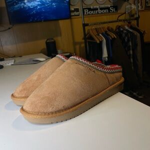 Nautica Women's Fluffy Faux Fur Slide Slippers - Warm Indoor/Outdoor Sandal Style With Strap, Suede Moccasin House Shoes